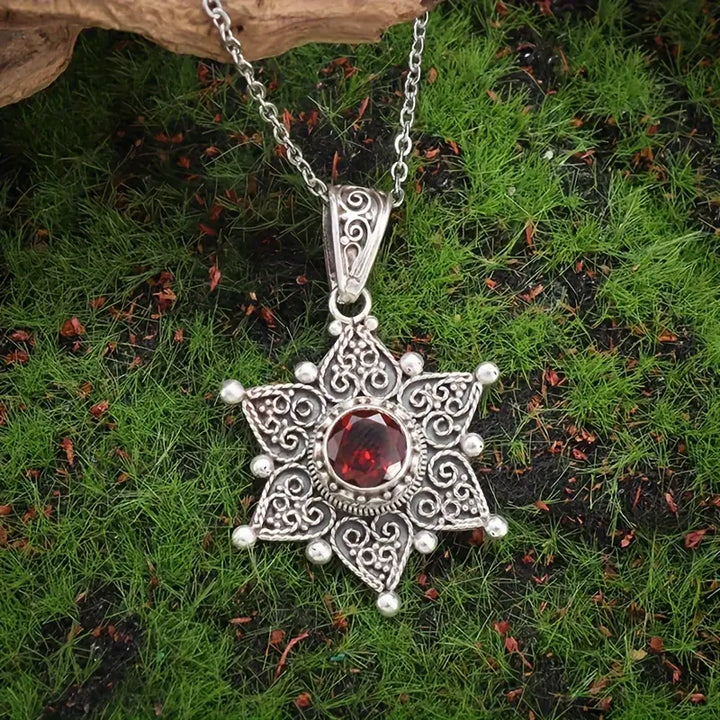 Brigitta  | Necklace | Ruby