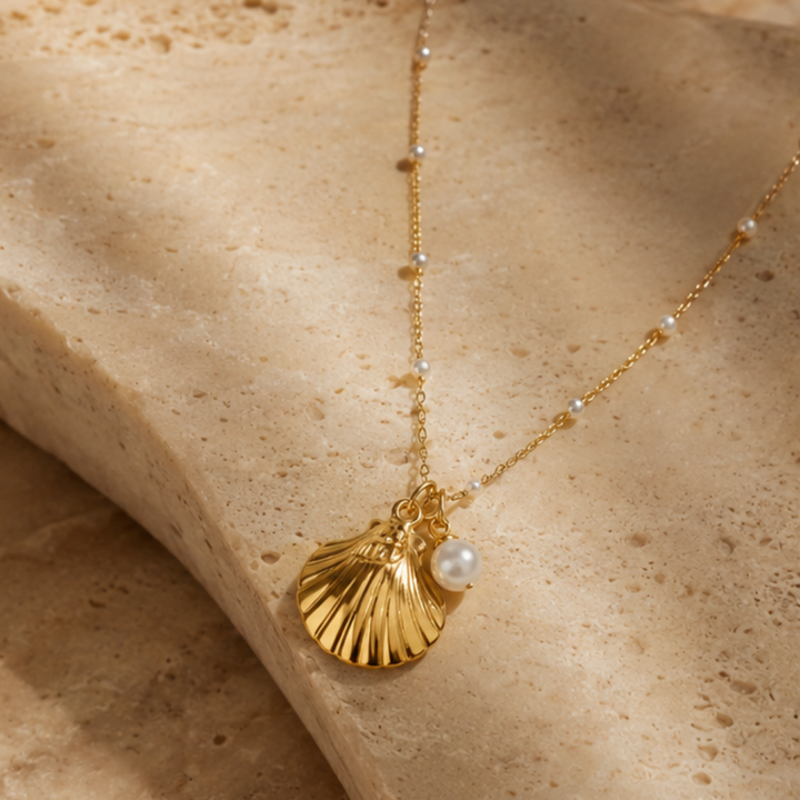 Cove Necklace