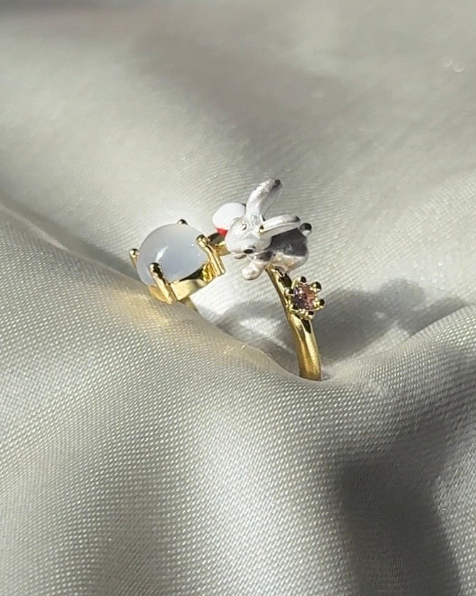 Bunny on my Hand! Ring