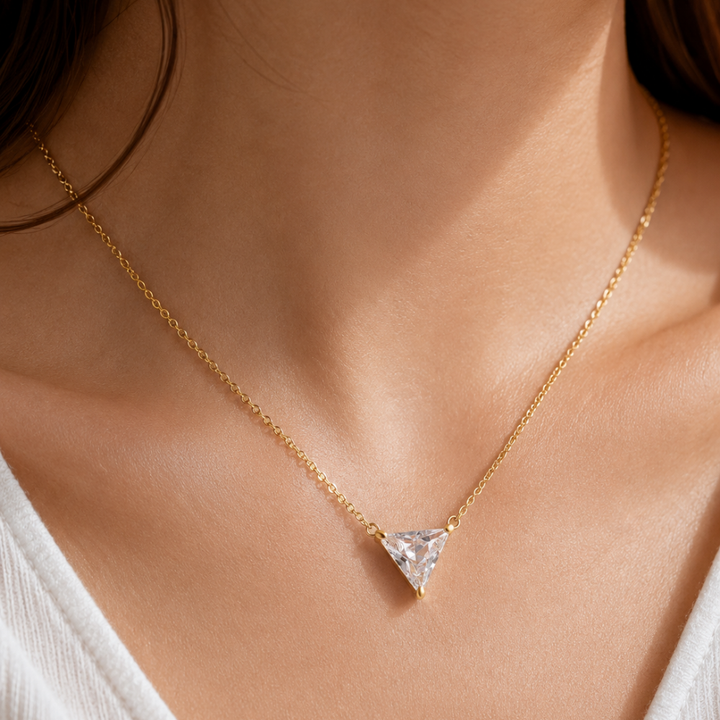 TRIANGULAR CRYSTAL NECKLACE