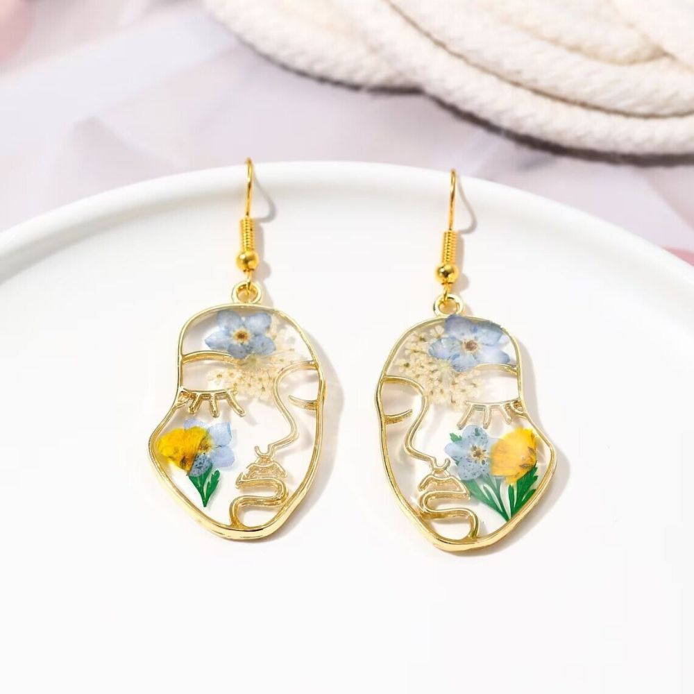 ABSTRACT FLOWER FACE EARRINGS (PAIR) (BLACKLIST)