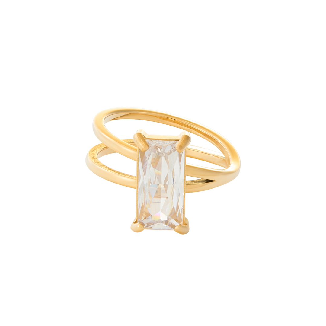 Amelia | Elegant Solitaire Ring