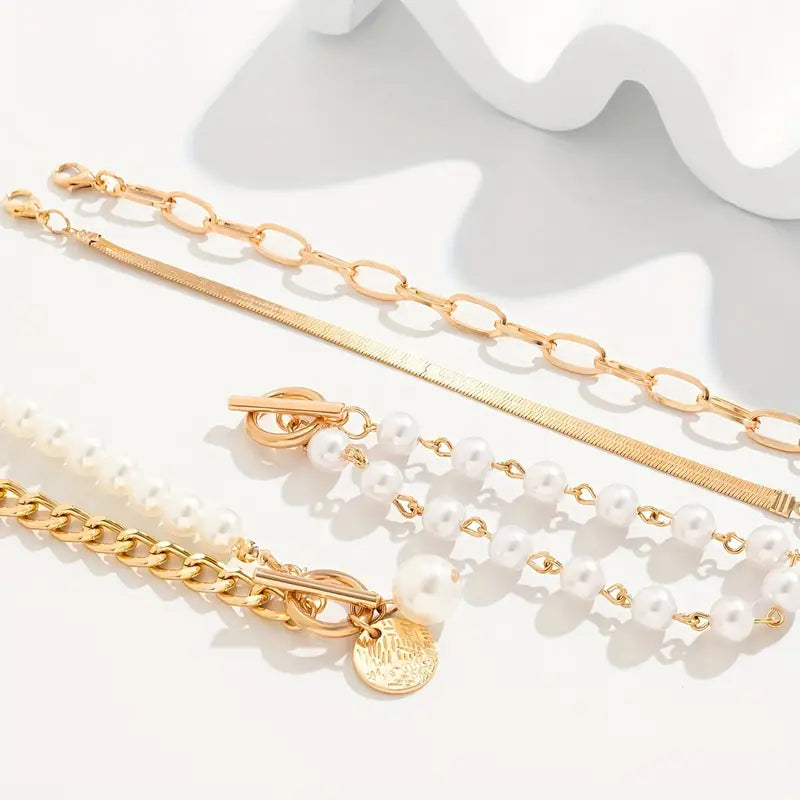 Stylish 4-piece gold bracelet set
