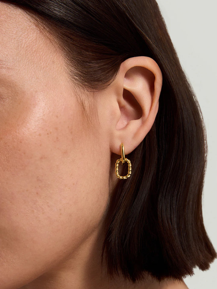 Oval Interlock Drops