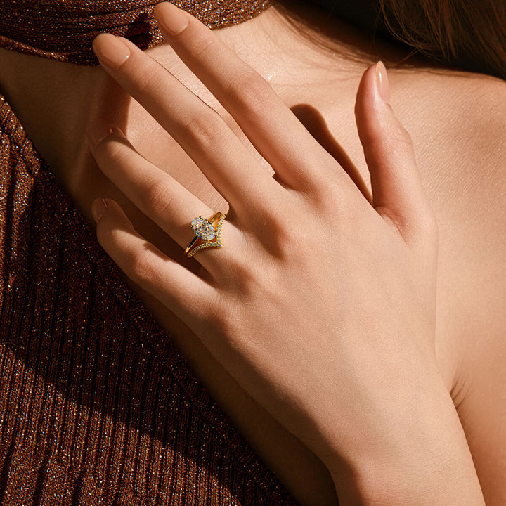 Oval Solitaire Ring