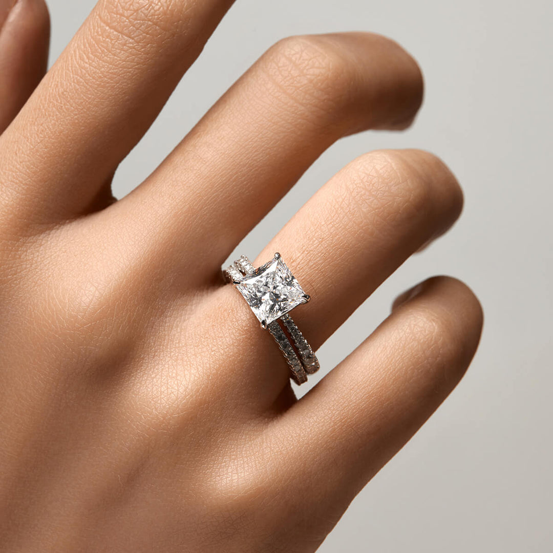 Eve Ring