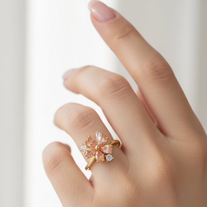 Rotating fidget anti-stress flower spinning ring in 18 karat gold-plated copper
