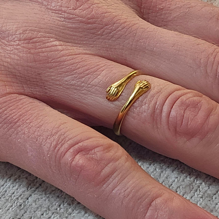 Embrace Ring in 18 Karat Gold-Plated Titanium