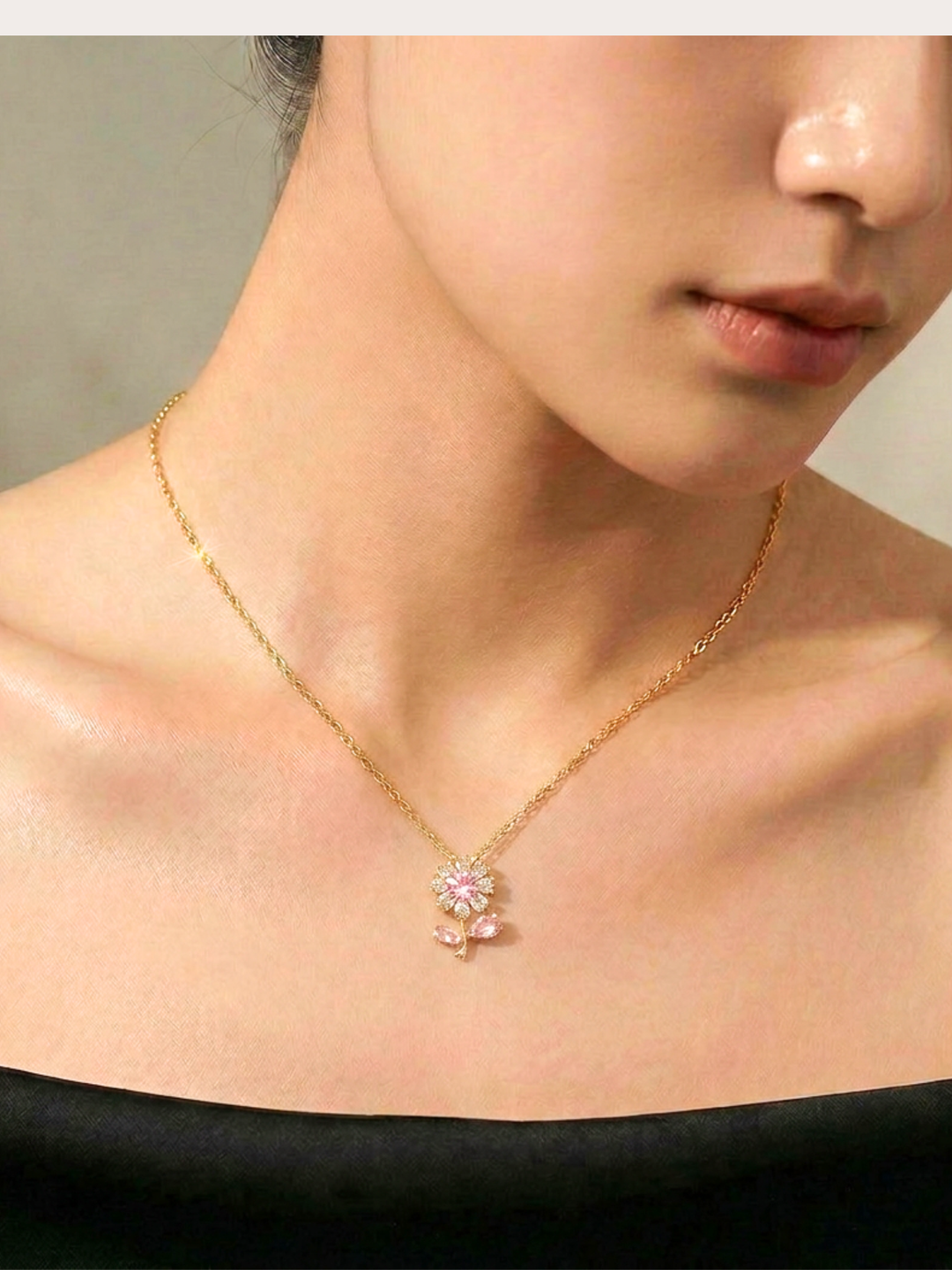 Kira Floral Necklace