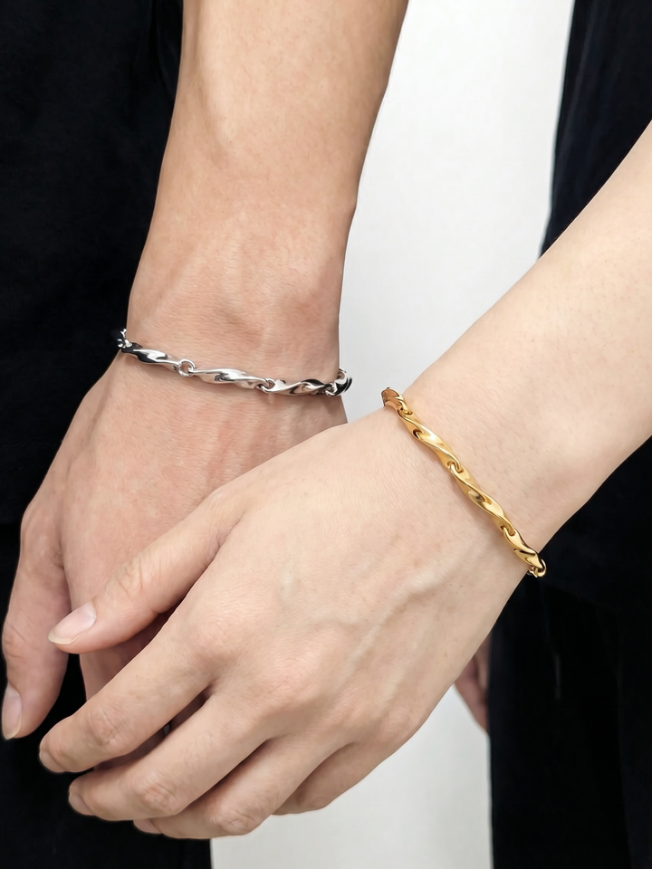 Kai Linked Bracelet