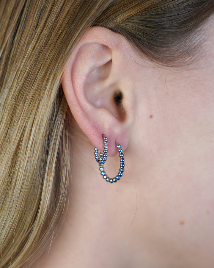 Big Dotted Julia - Earrings - Stainless Steel