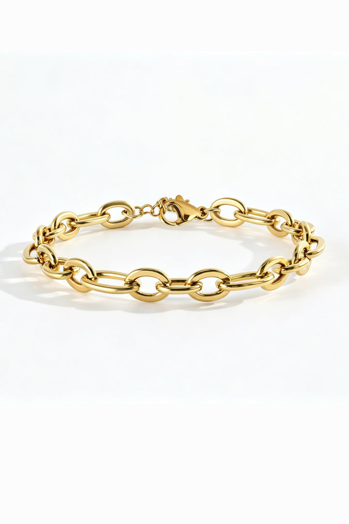Bold Linked Paperclip Bracelet