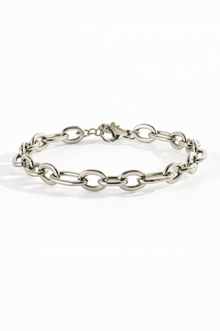 Bold Linked Paperclip Bracelet