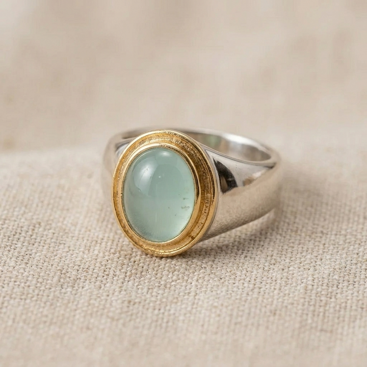 Gabi - Vintage Green Moonstone Ring