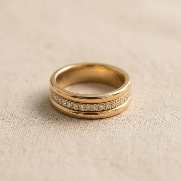 Sarah - Vintage Zirconia Inlaid Ring