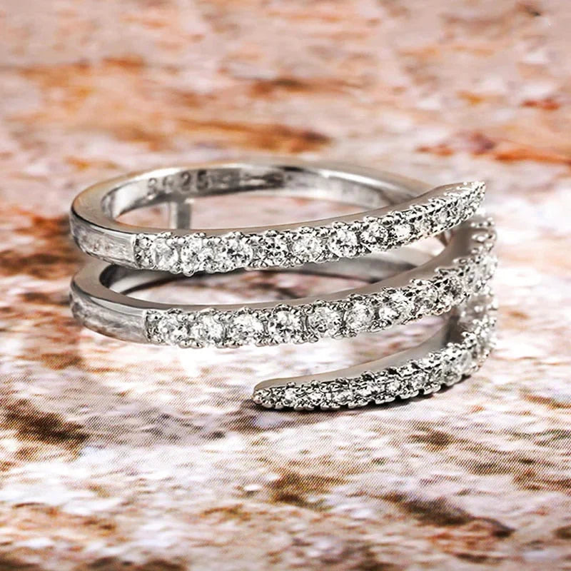 Mariavittoria Sassetti Ring | White Gold
