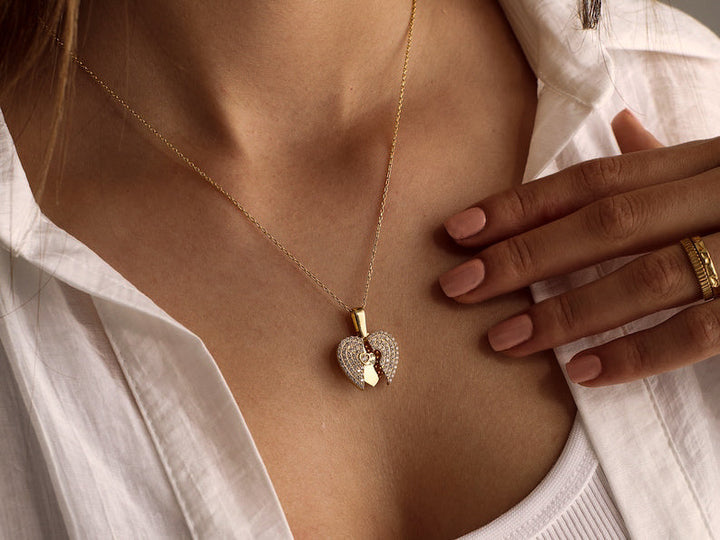 MEMORY - Personalized Opening Heart Necklace