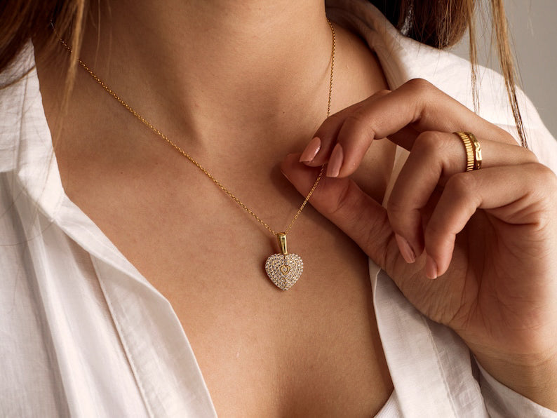 MEMORY - Personalized Opening Heart Necklace