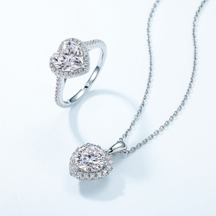 Amoria Necklace
