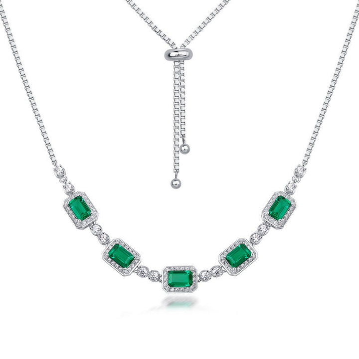 Emeris Necklace