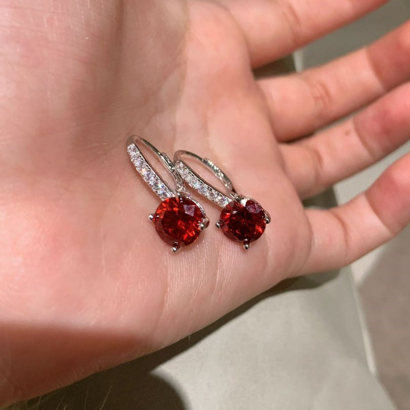 Annika | Earrings | Ruby