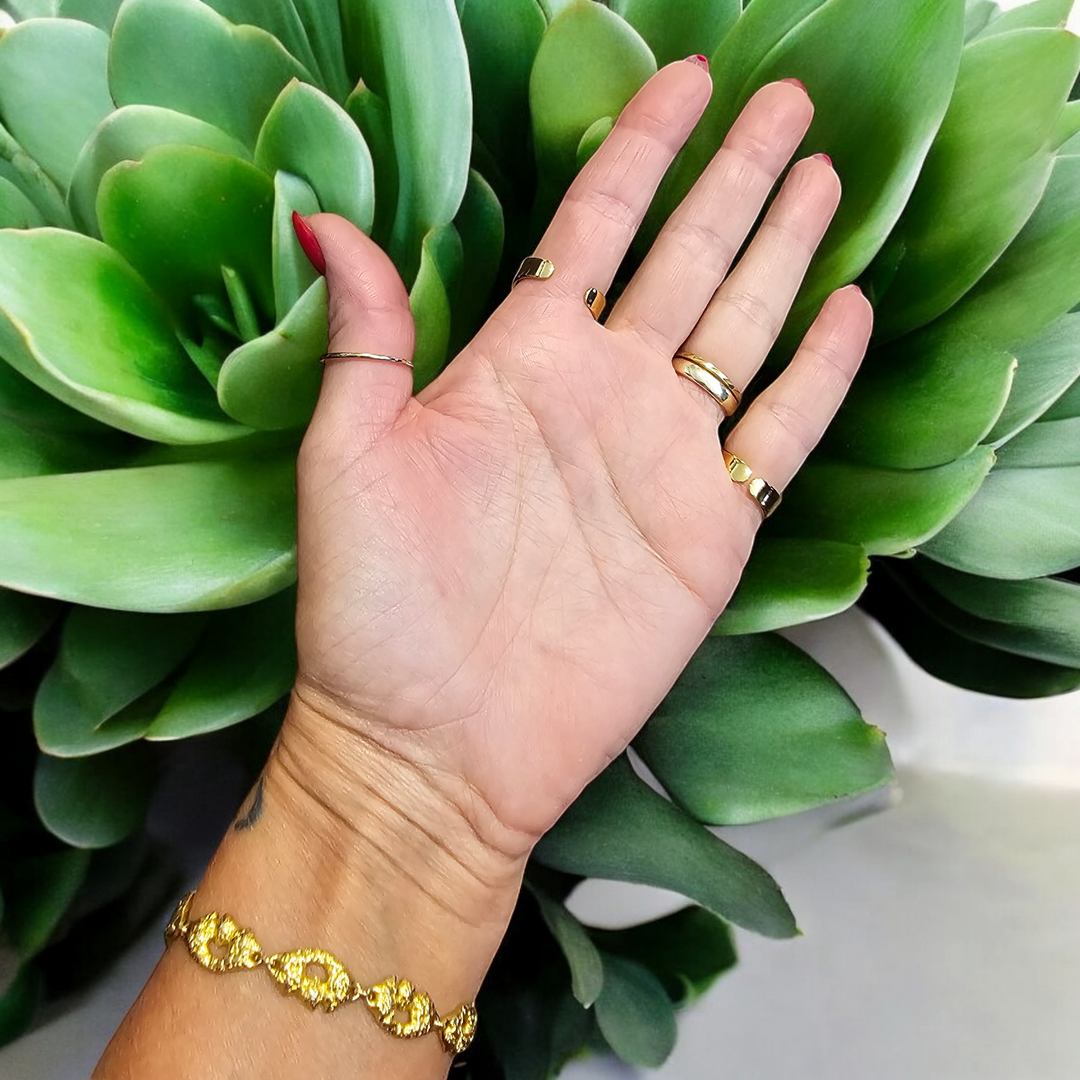SIS adjustable ring in 18 karat gold-plated stainless steel