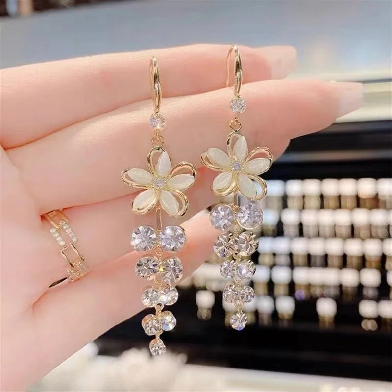 Maravelle Ceremony Bloom Earrings