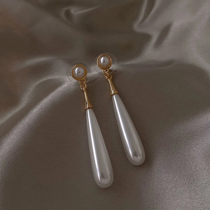 Livia Pearl Teardrop Earrings