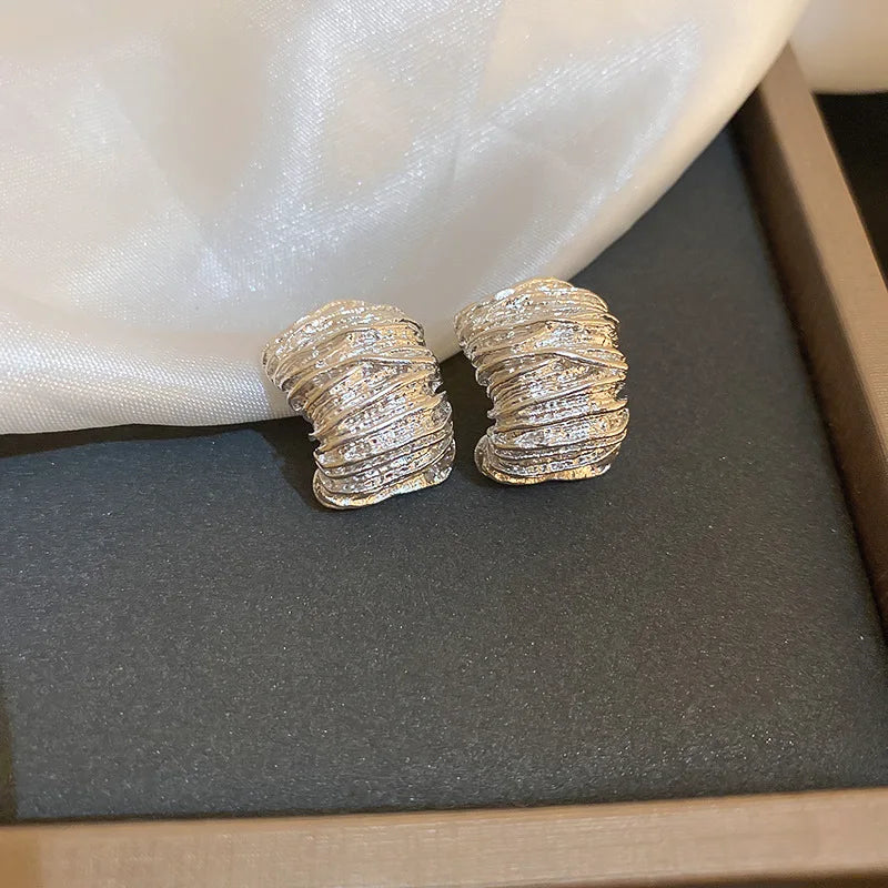 Noelle Ripple Curve Earrings