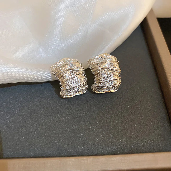 Noelle Ripple Curve Earrings