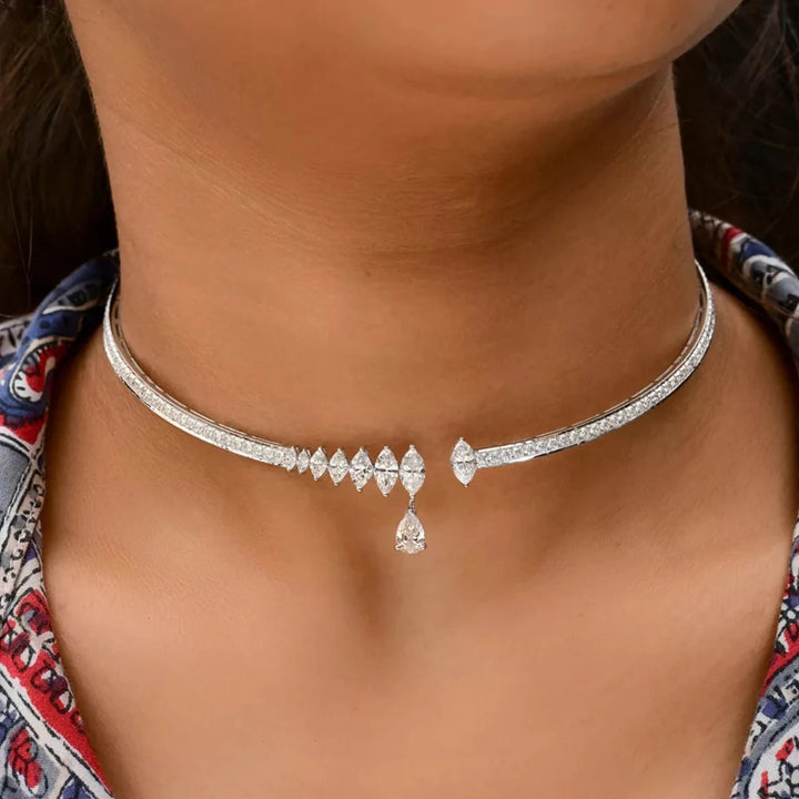 New women's rhinestone necklace