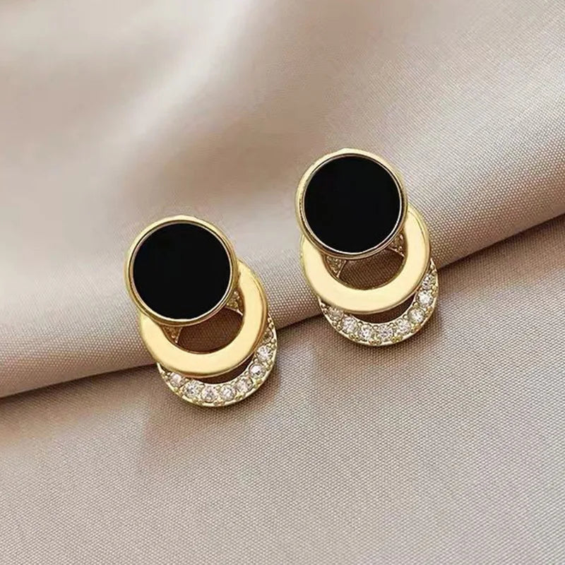 Isadora Luxe Eclipse Stud Earrings