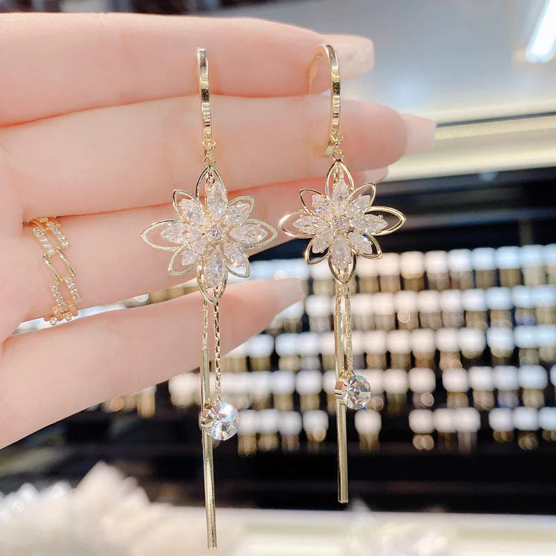 Maravelle Ceremony Bloom Earrings