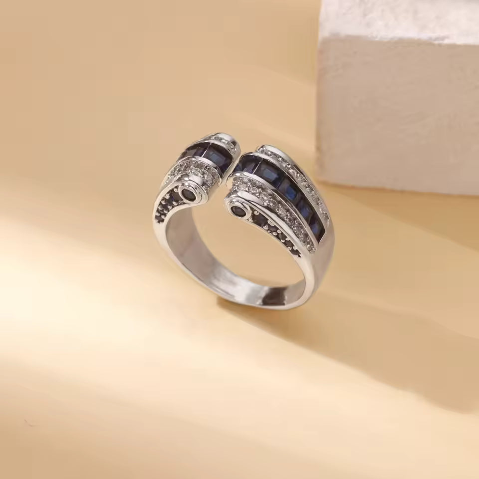 Maren | Elegant Infinity Ring