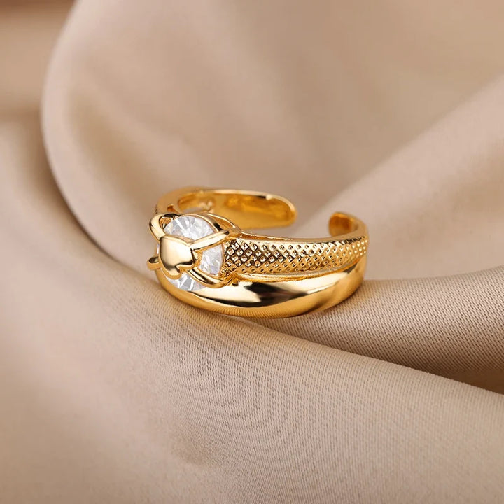 18k Golden Radiance Ring