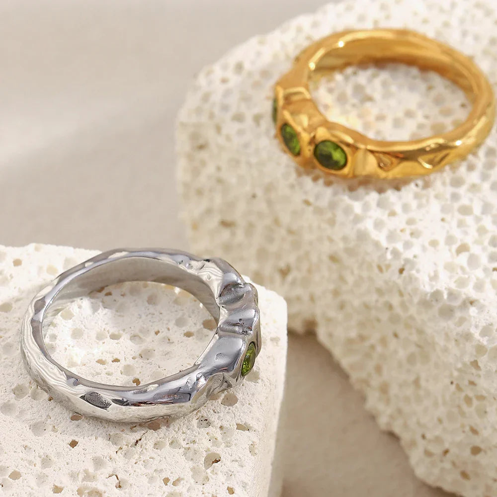 Geometric Elegance Ring - 18k Gold Plated