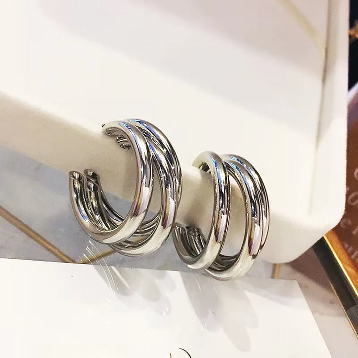 Celeste Triple Curve Earrings