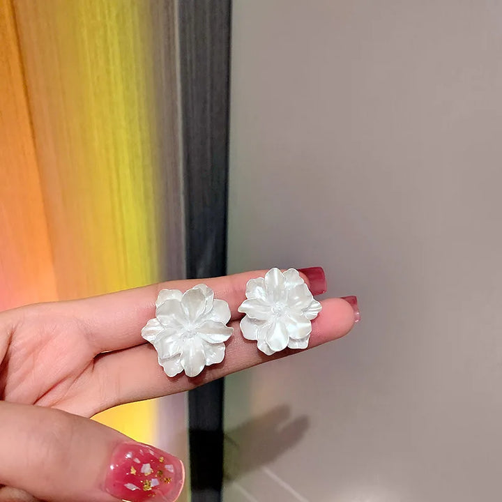 Elena Bloom Stud Earrings