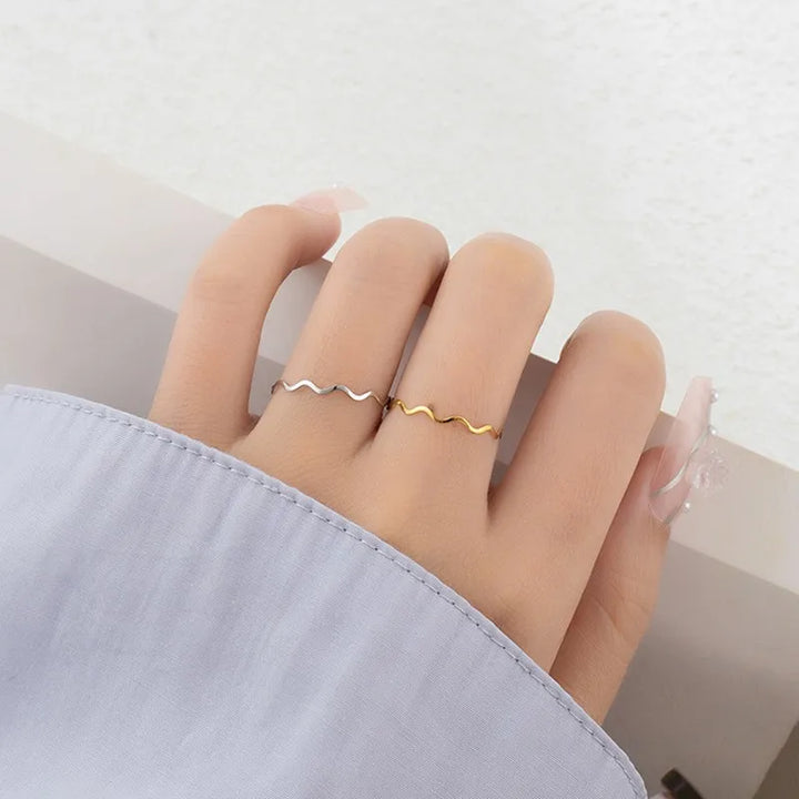 Dainty Wave Ring