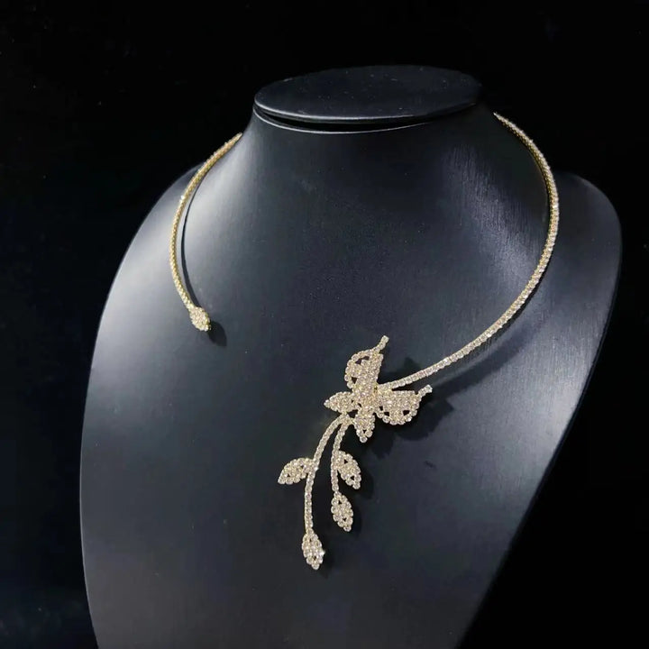 Fashionable rhinestone butterfly open neckline Necklace