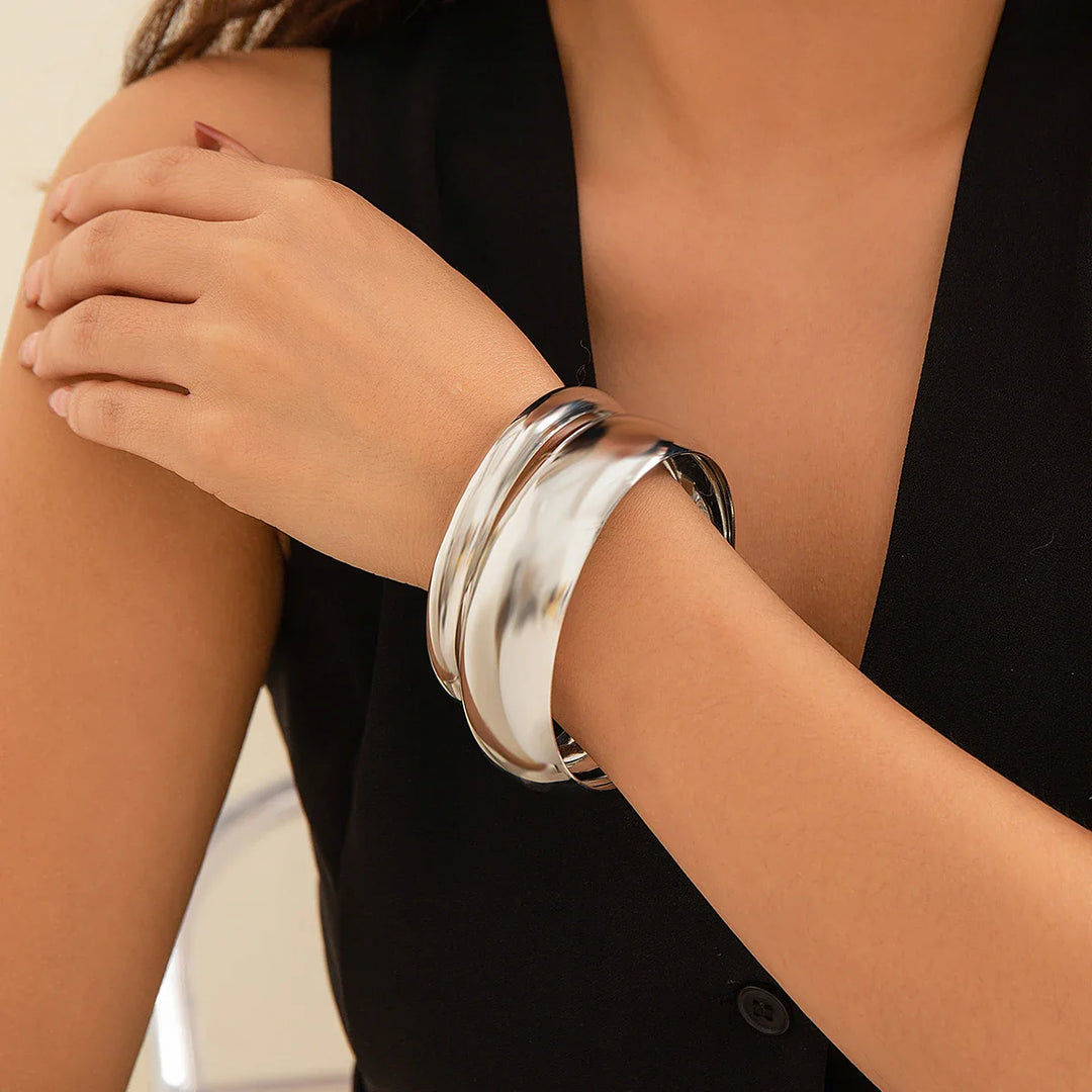 Zeraphine Bold Curve Bangles