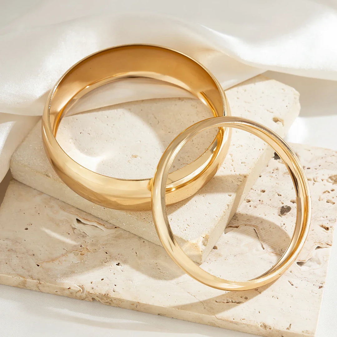 Zeraphine Bold Curve Bangles
