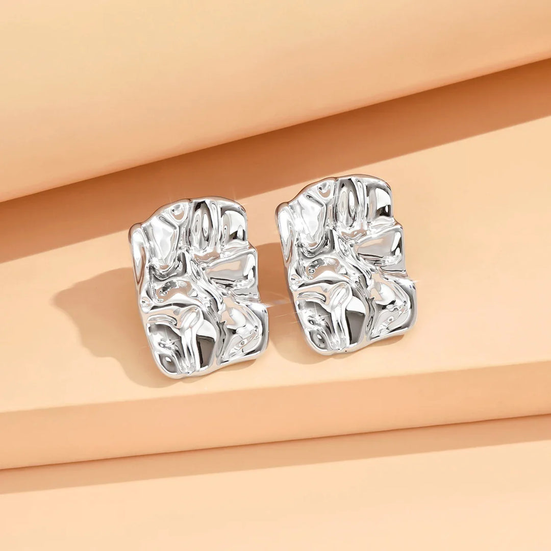 Valenne Sculpted Gold Earrings