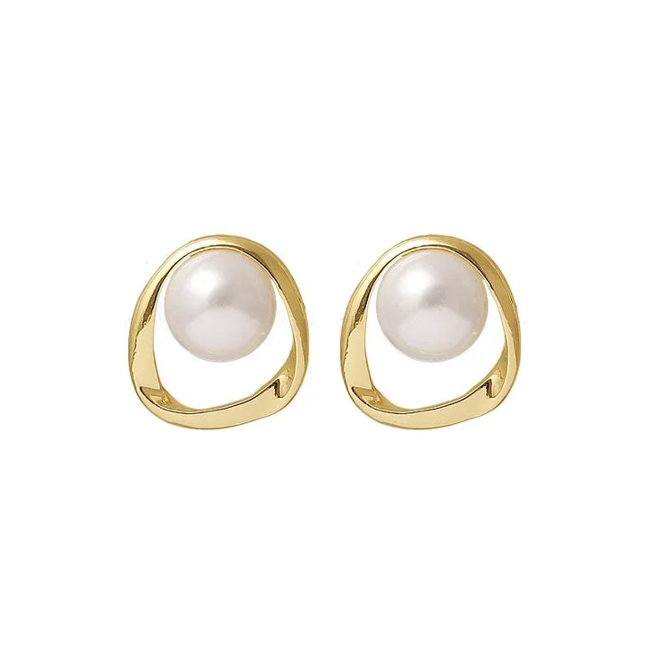 Novara Irregular Gold Pearl Studs