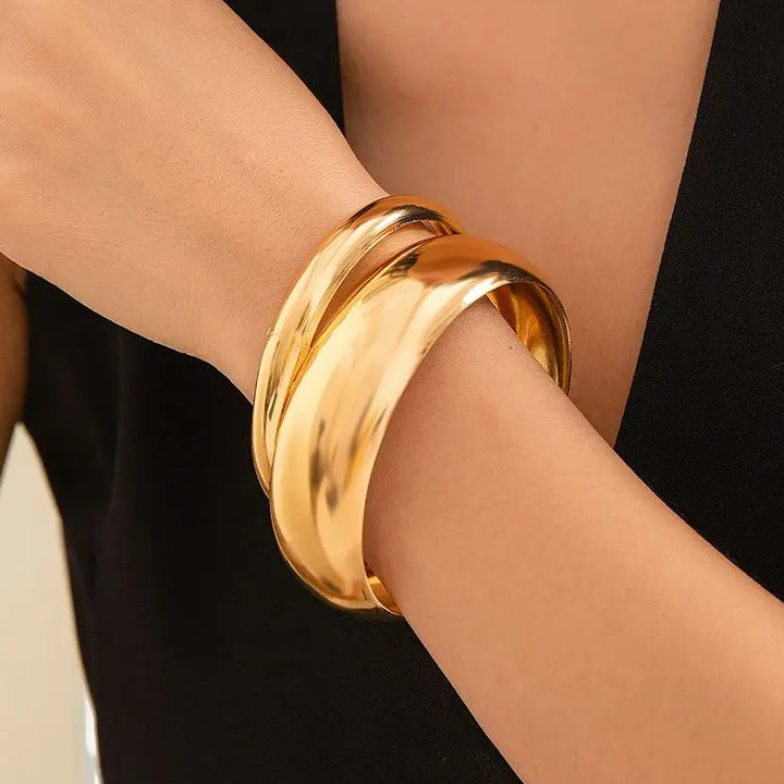 Zeraphine Bold Curve Bangles