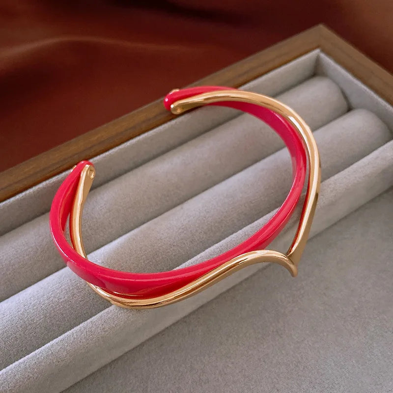 Adriana Wave Frame Bracelet
