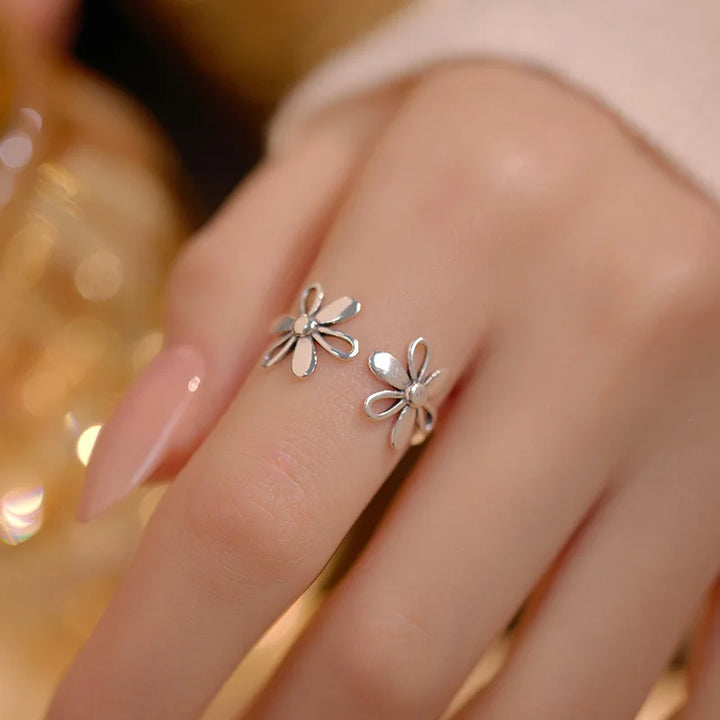 Alinéa Sterling Silver Ring