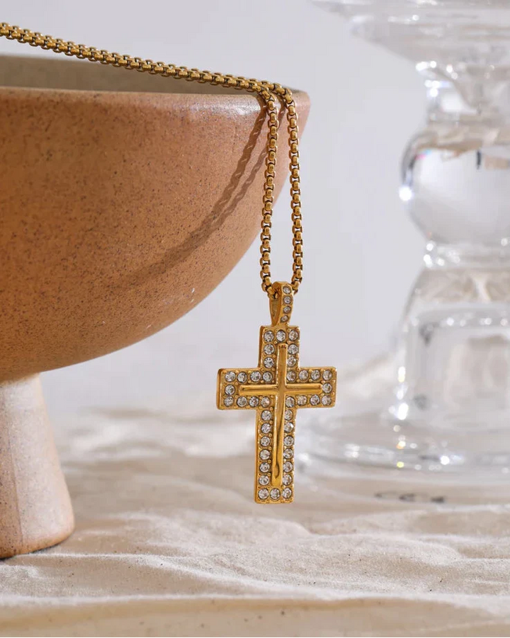 Cross Necklace with Zirconia Crystals (Gold Plated)
