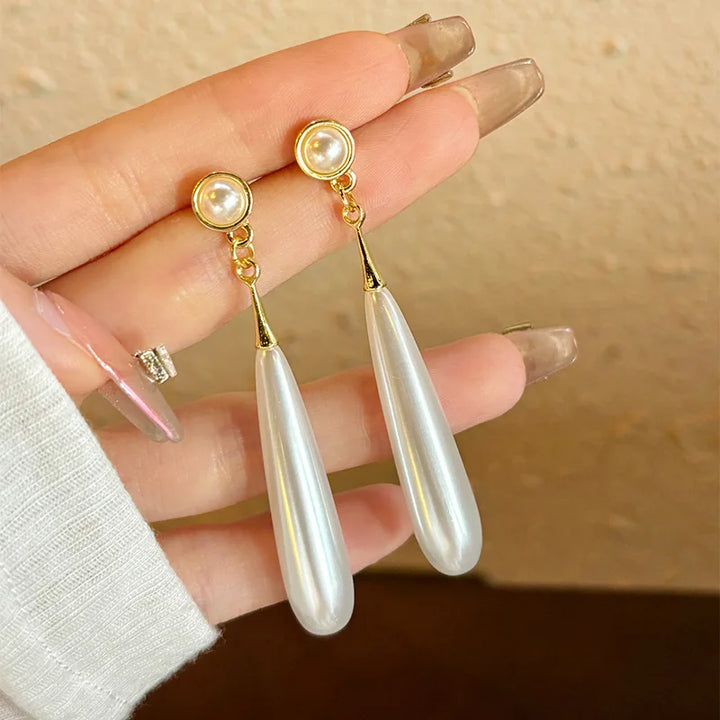 Livia Pearl Teardrop Earrings