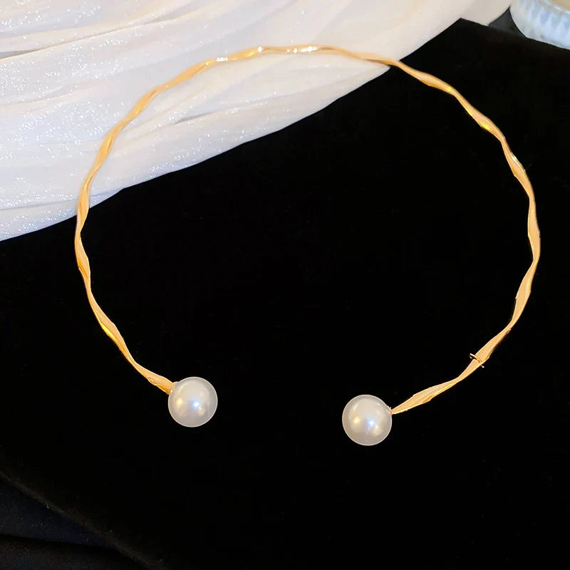 Rosavine Brida Necklace
